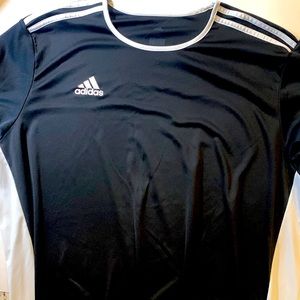 Men’s adidas shirt size 2XL